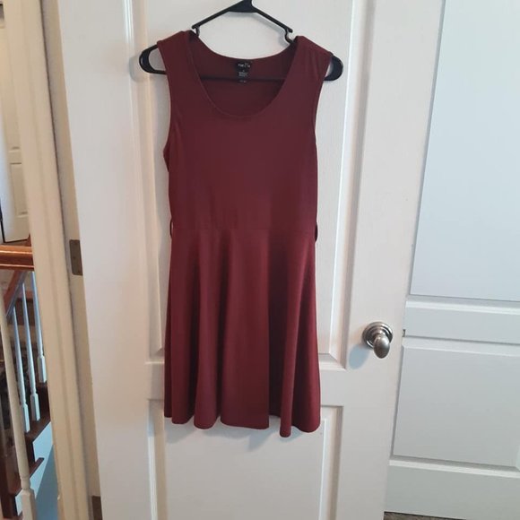 Rue21 Dresses & Skirts - 3 for $15 - Rue21 Size M Burgundy Dress w/Belt